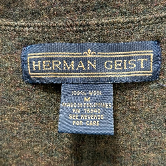 🌟 Herman Geist 100% Wool 
Sweater Cardigan Gray Sz M cottage top jacket - Picture 2 of 8